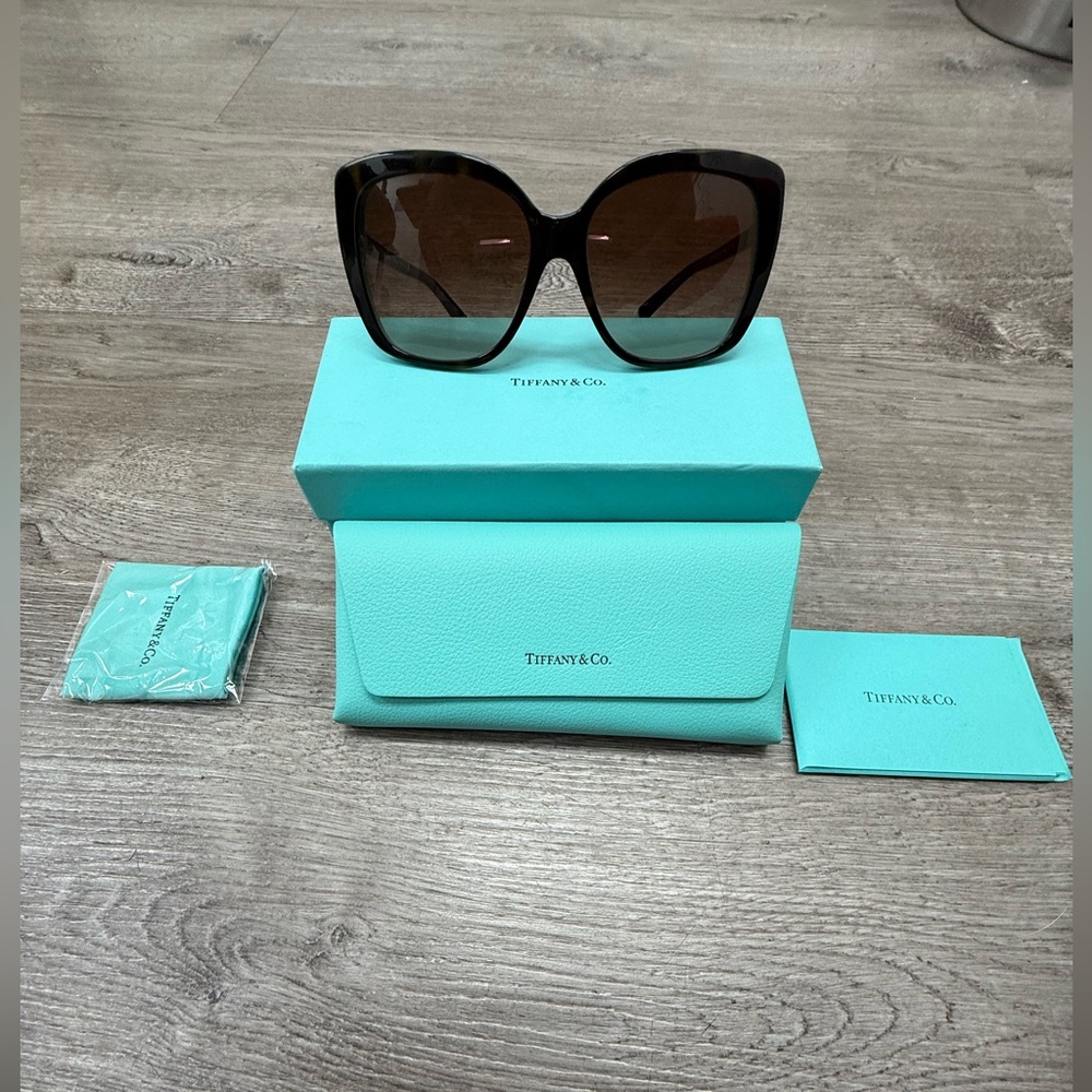 Authentic Tiffany & Co. Teal & Tortoise Sunglasses with Aqua Case